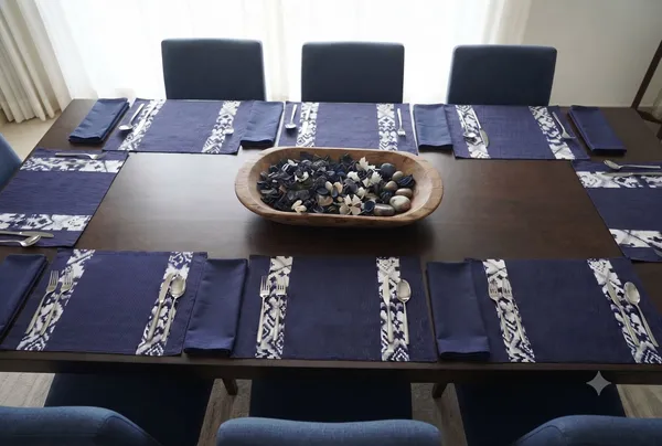 Pack_of_18_Pieces_Cotton_Blue_Abstract_Printed_Place_Mat_With_Napkin_for_Dining_and_Center_Table