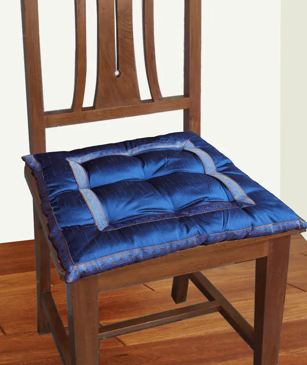 Pack_of_1_Piece_Polyester_Embroidered_Chair_Pad_for_Chair_&_Floor