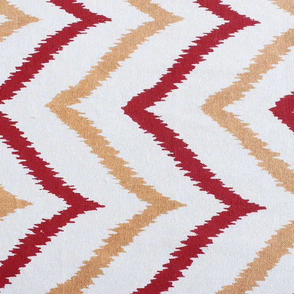 Pack_of_5,_7_&_9Pieces_Cotton_Red_Chevron_Printed_Table_Runner_With_Place_Mat_for_Dining_&_Center_Table