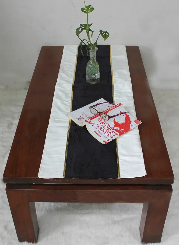 Pack_of_1_Piece_Cotton_Black_Ariel_Velvet_Collection_Table_Runner-For_Dining_&_Center_Table