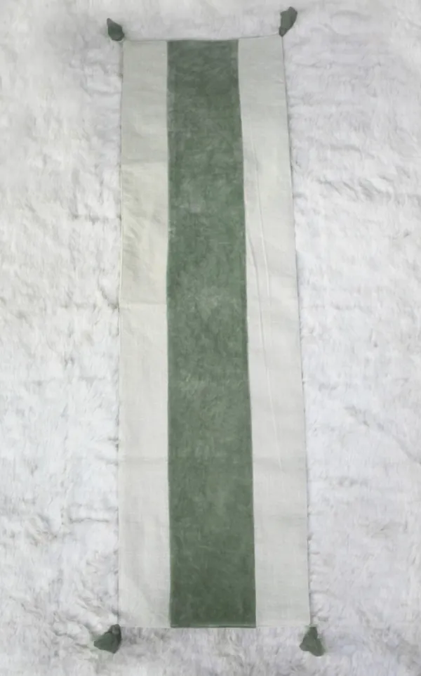 Pack_of_1_Piece_Cotton_Fern_Green_Paradise_Velvet_Collection_Table_Runner-For_Dining_&_Center_Table