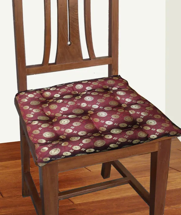 Pack_of_1_Piece_Polyester_Embroidered_Chair_Pad_for_Chair_&_Floor