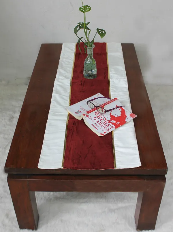 Pack_of_1_Piece_Cotton_Wine_Ariel_Velvet_Collection_Table_Runner-For_Dining_&_Center_Table