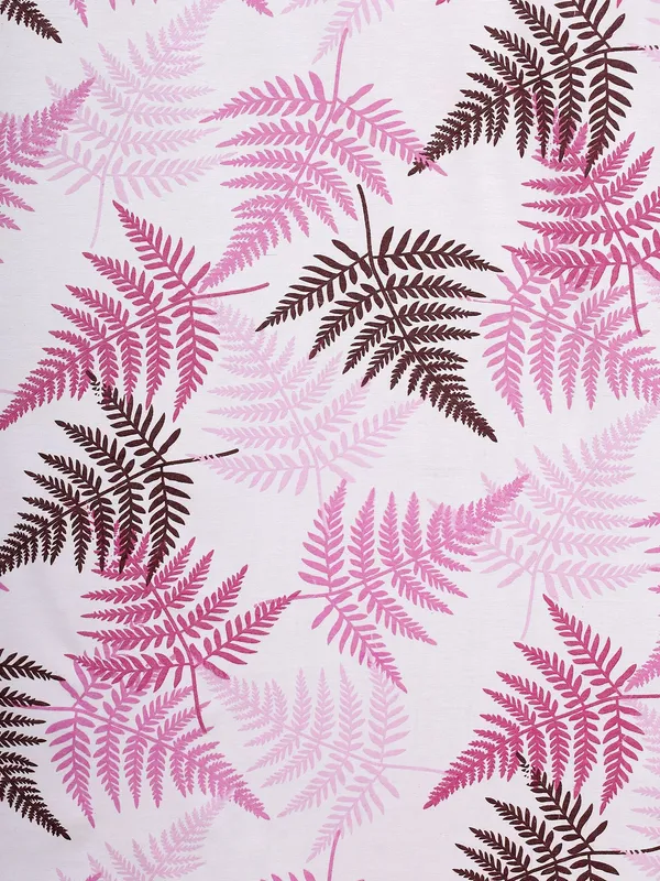 Pack_of_3_Pieces_Cotton_Mazenta_Rosy_Reflections_Printed_Eyelet_Curtain_Set_For_Bedroom_and_Living_Room