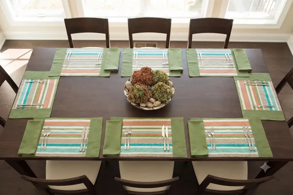 Pack_of_18_Pieces_Cotton_Green_Stripe_Printed_Place_Mat_With_Napkin_for_Dining_and_Center_Table