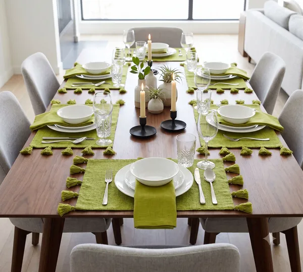 Pack_of_18_Piece_Cotton_Bright_Green_Merit_Collection_Place_Mat_With_Napkin-For_Dinning_Table,_Center_Room_and_Kitchen
