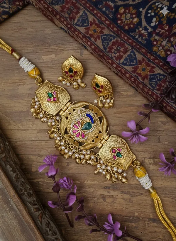 TRISHIKA_GOLDPLATEDCHOKER_SET_WITH_EARRINGS_FOR_WOMEN