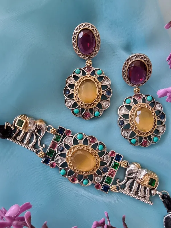 GAJGAMINI_NAVRATAN_CHOKER_SET_FOR_WOMEN_WITH_EARRINGS