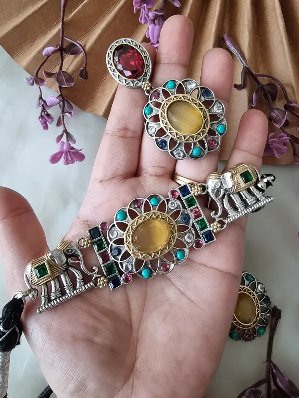 GAJGAMINI_NAVRATAN_CHOKER_SET_FOR_WOMEN_WITH_EARRINGS