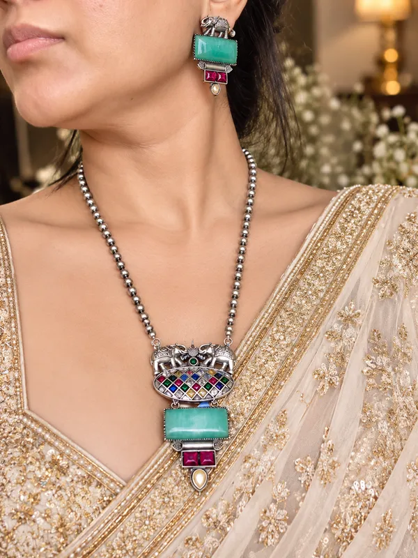 GAJRAJ_SILVER_PLATED_NAVRATAN_PENDANT_WITH_EARRINGS