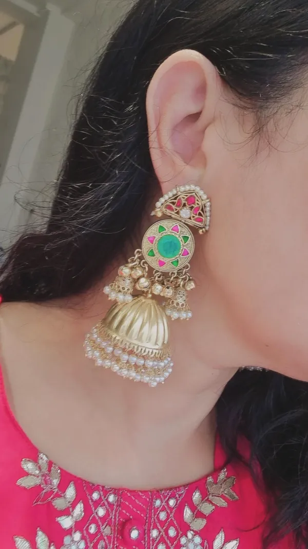 KASHI__GOLD_PLATED_PREMIUM_QUALITY_EARRINGS