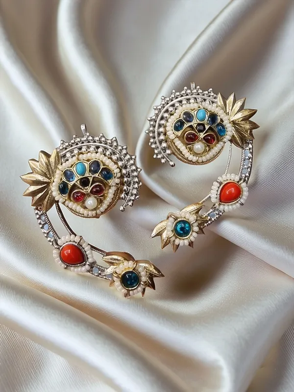 KAVYA_MULTI_COLOR_DUALTONE_EARCUFF_FOR_WOMEN