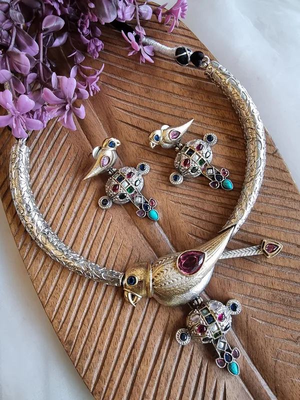 MAINA_DUALTONE_NECKLACE_SET_WITH_EARRINGS_FOR_WOMEN