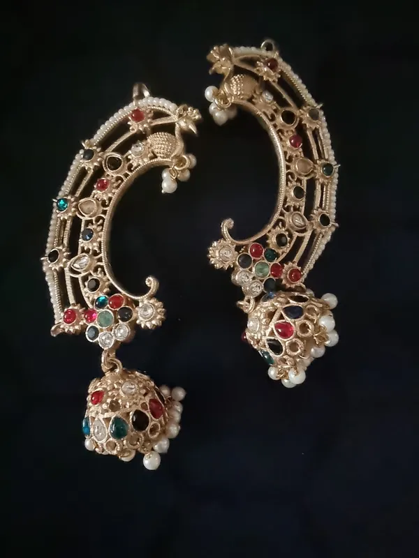 GITANJALI_GOLD_PLATED_KUNDAN_EARCUFF_FOR_WOMEN