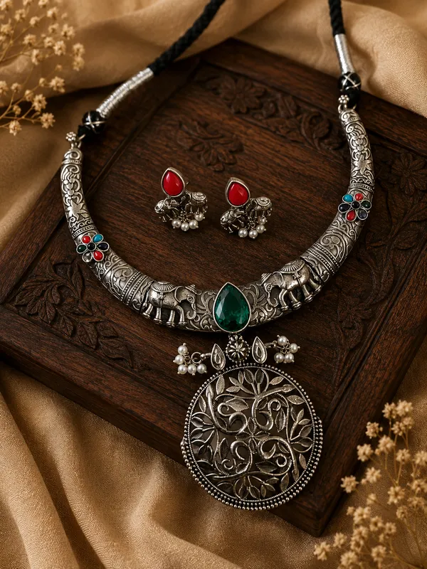 NOOR_E_CHAND_SILVERPLATED_NECKLACE_WITH_EARRINGS