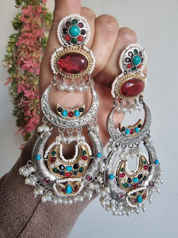 DIYA_LONG_DUALTONE__EARRINGS_FOR_WOMEN