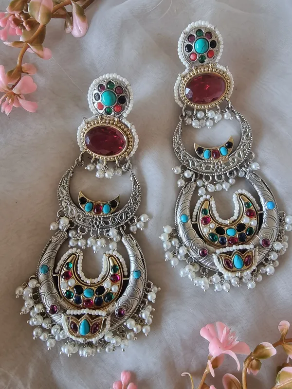 DIYA_LONG_DUALTONE__EARRINGS_FOR_WOMEN