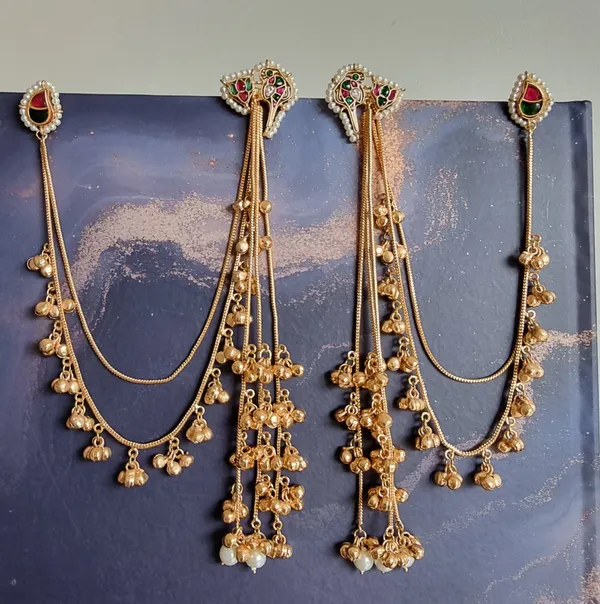 KAHANI_LONG_GHOONGROO_HANDMADE_EARRINGS_FOR_WOMEN