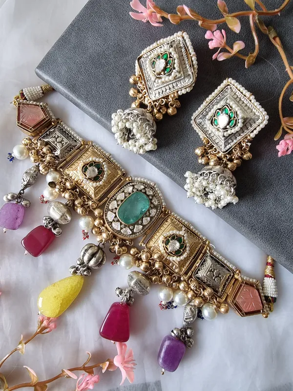 PARI_DOUBLET_KASHMIRI__GOLD_PLATEDCHOKER_IN_PREMIUM_QUALITY