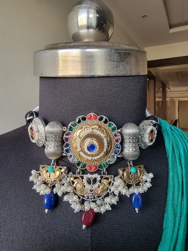 AMARA_FUSION_DUALTONE_CHOKER_SET_FOR_WOMEN