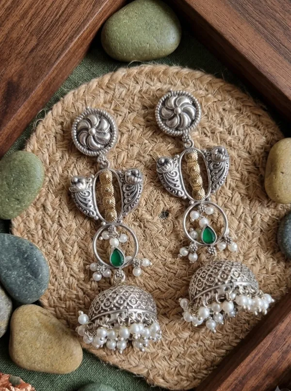 SAADGI_DUALTONE_BRASS_LONG_JHUMKA_EARRINGS