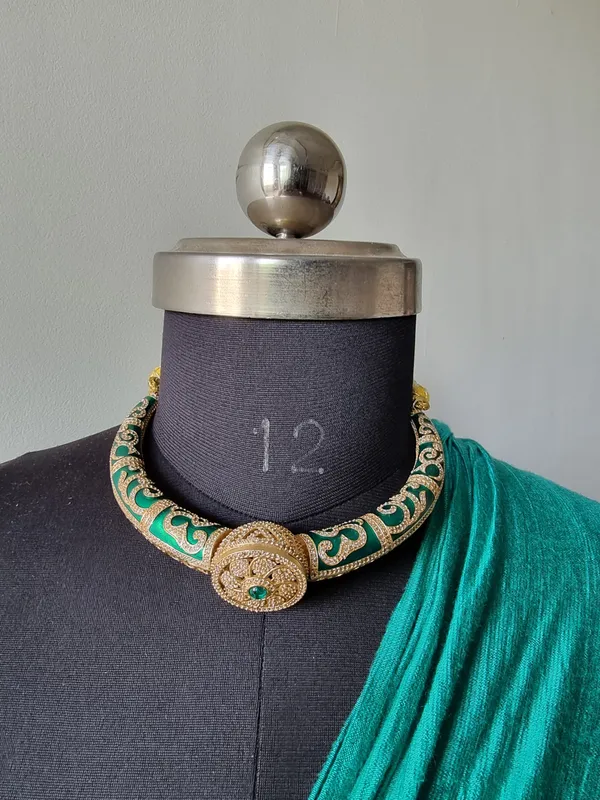 SAJNI_GREEN_MEENAKARI_HASLI_WITH_EARRINGS