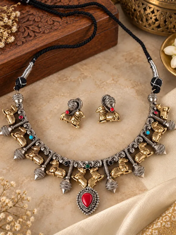 SANGNI_DUALTONE_NANDI_BRASS_NECKLACE_WITH_EARRINGS