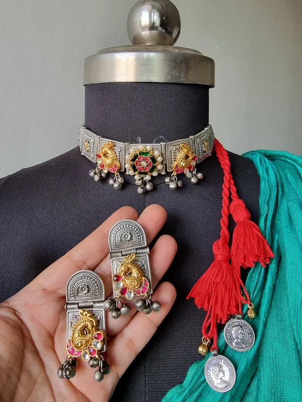 SEJAL_92.5__SILVER__PLATED_KUNDAN_CHOKER_SET_WITH_HANDMADE_DORI