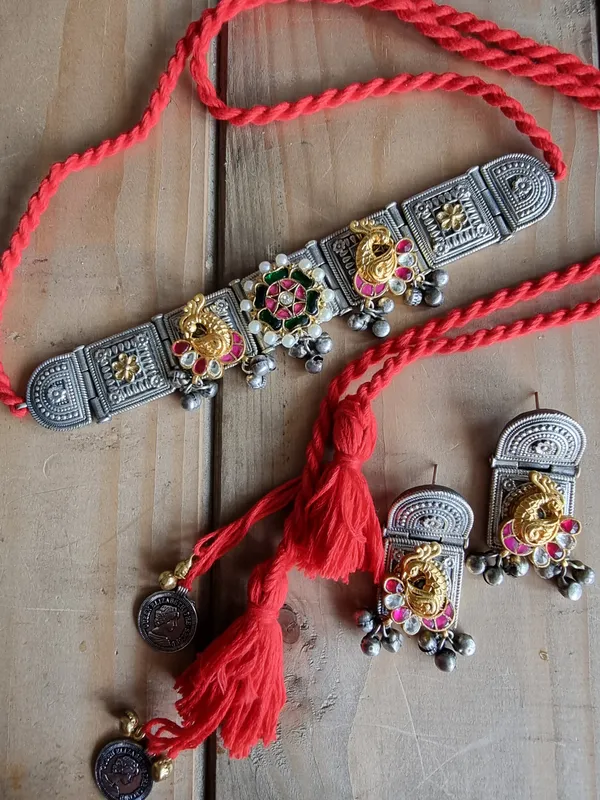 SEJAL_92.5__SILVER__PLATED_KUNDAN_CHOKER_SET_WITH_HANDMADE_DORI