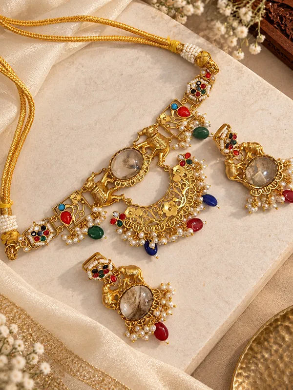 SAAJ_GOLDPLATED_NAVRATAN_CHOKER_SET_FOR_WOMEN