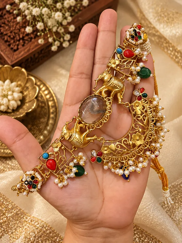 SAAJ_GOLDPLATED_NAVRATAN_CHOKER_SET_FOR_WOMEN