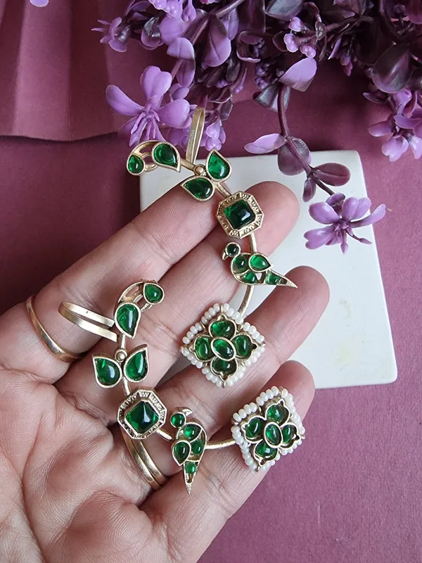 ZOYA_GOLD_PLATED_GREEN_COLOR__EARCUFF__PAIR