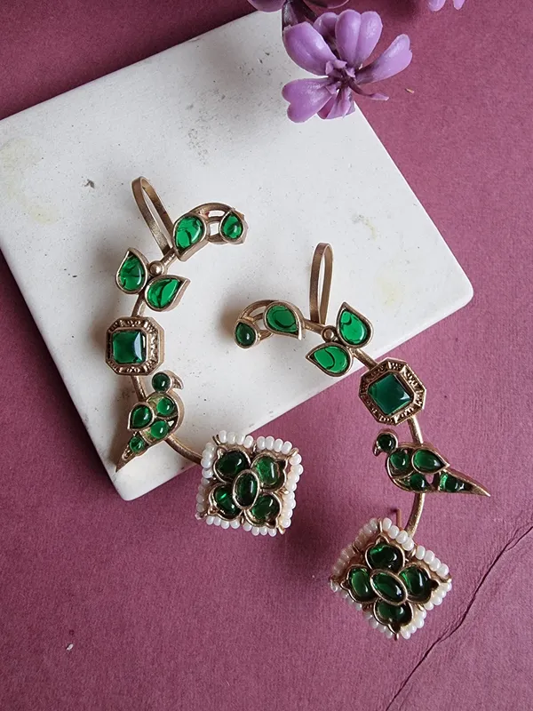 ZOYA_GOLD_PLATED_GREEN_COLOR__EARCUFF__PAIR