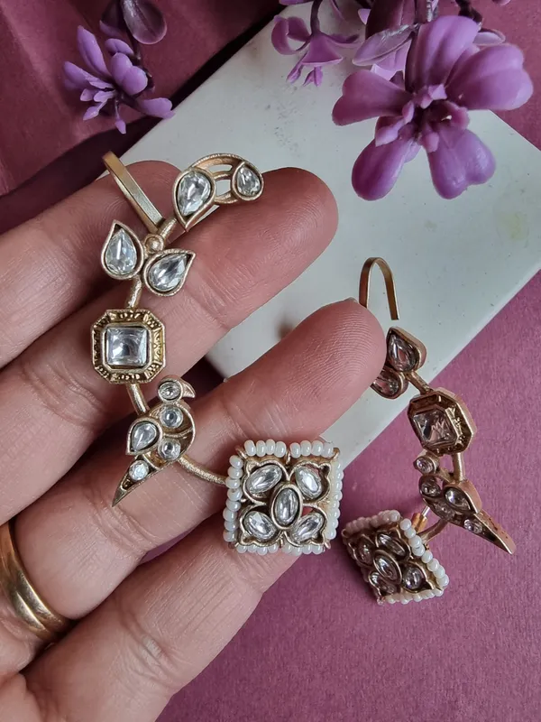 ZOYA_GOLD_PLATED_KUNDAN__COLOR__EARCUFF__PAIR