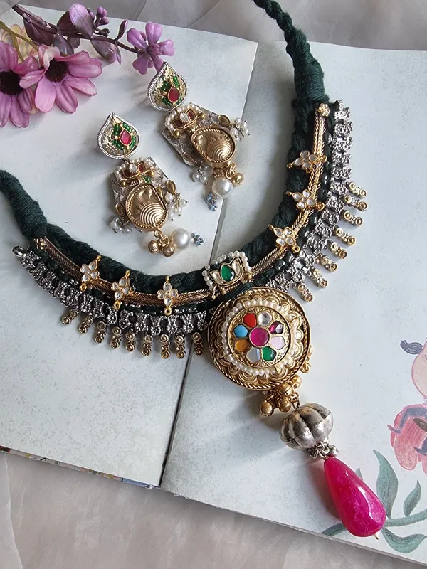 RAMNIKA__FUSION_STATEMENT_GREEN_NECKLACE_SET_WITH_EARRINGS