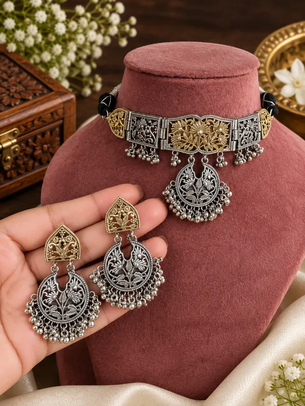 LAILA_DUALTONE_BRASS_CHOKER_WITH_EARRINGS_FOR_WOMEN