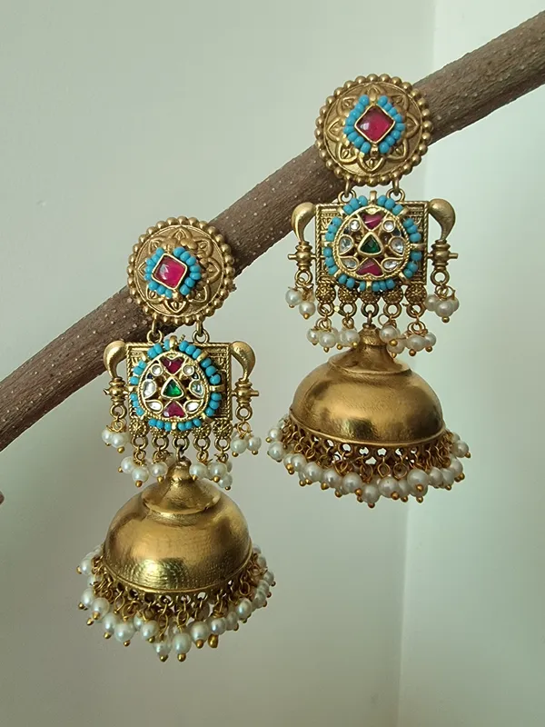 SAMAYRA_GOLDPLATED_BRASS__EARRINGS_FOR_WOMEN