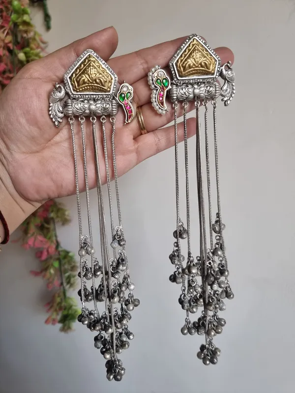 INDU_SILVER_KASHMIRI_LONG_GHOONGROO_EARRINGS_FOE_WOMEN