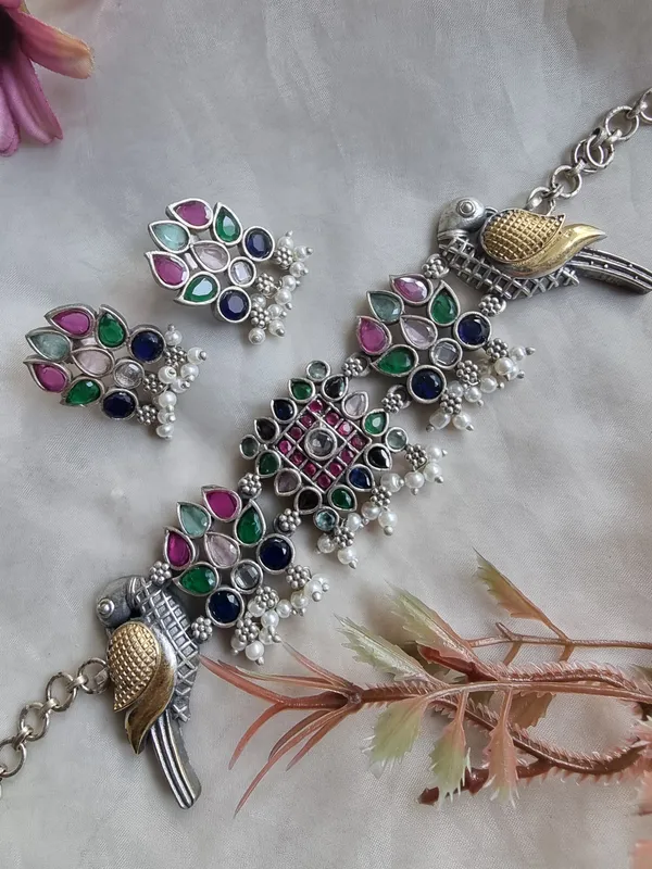 PRATIMA_DUALTONE_MULTI_COLOR_STONE_CHOKER_SET_FOR_WOMEN