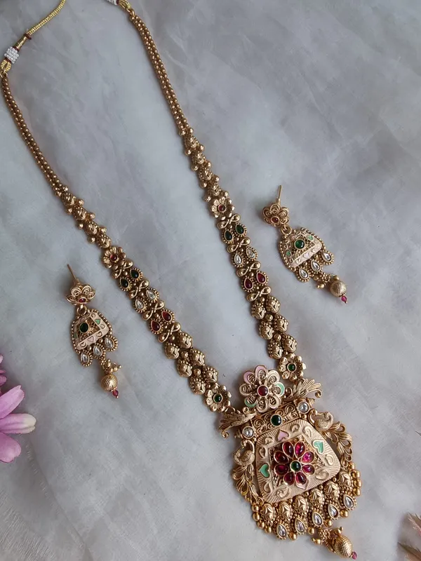 RECHAL_HERITAGE_GOLD_PLATED_LONG_NECKLACE_WITH_EARRINGS