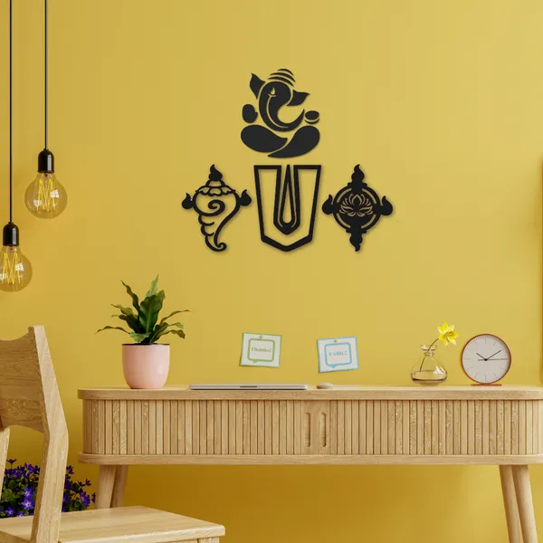 Wooden_Wall_Art_for_Home_Decoration__|Shanka_Chakra_|_Black