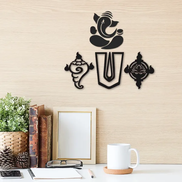 Wooden_Wall_Art_for_Home_Decoration__|Shanka_Chakra_|_Black