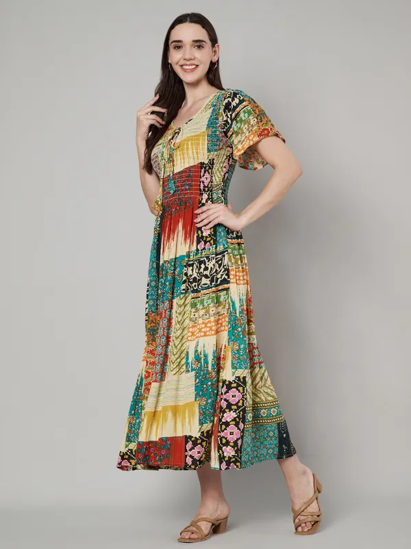 elastisiced_body_half_sleeves_elastic_at_shoulder,can_be_worn_off_shoulder_long_printed_dress