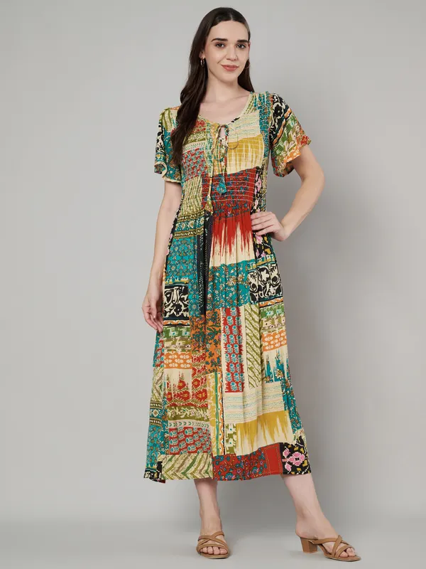 elastisiced_body_half_sleeves_elastic_at_shoulder,can_be_worn_off_shoulder_long_printed_dress