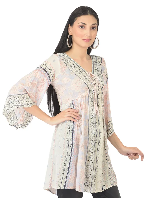Light_Blue_Floral_Printed_Casual_Stylish_Longline_Top_For_Women_Short_Kurta