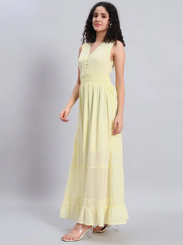 Half_Front_Open,_Elastic_At_Waist,_Without_Sleeves,_Embroidered_Fabric/Lace_At_Body_&_Bottom,_Cotton_Lining_Used_Off_White_Long_Dress