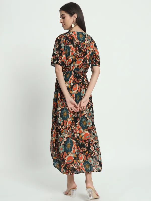 VELDRESS,_v_neck_wrap_dress_half_sleeves_printed_with_pockets