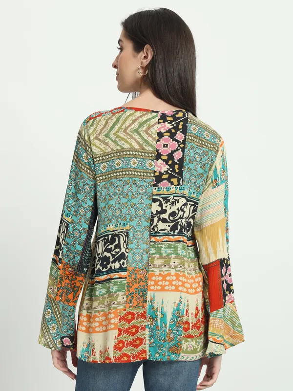 VELDRESS,FULL_SLEEVES_pleats_at_front_,doori_at_neck_,round_neck_PRINTED_TOP