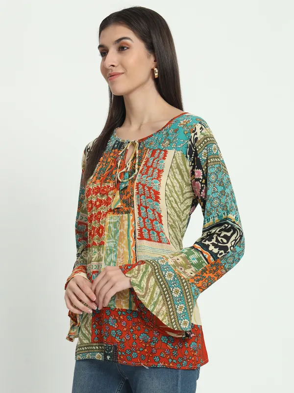 VELDRESS,FULL_SLEEVES_pleats_at_front_,doori_at_neck_,round_neck_PRINTED_TOP