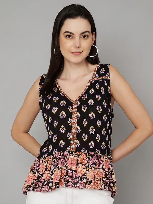 VELDRESS,ASYMETRIC_WITHOUT_SLEEVES_V_NECK_PLACEMENT_PRINTED_TOP